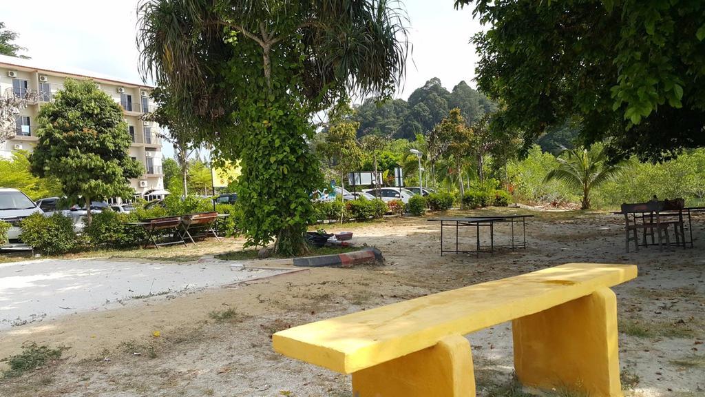 Yeob Bay Hotel & Resort Lumut Exterior foto